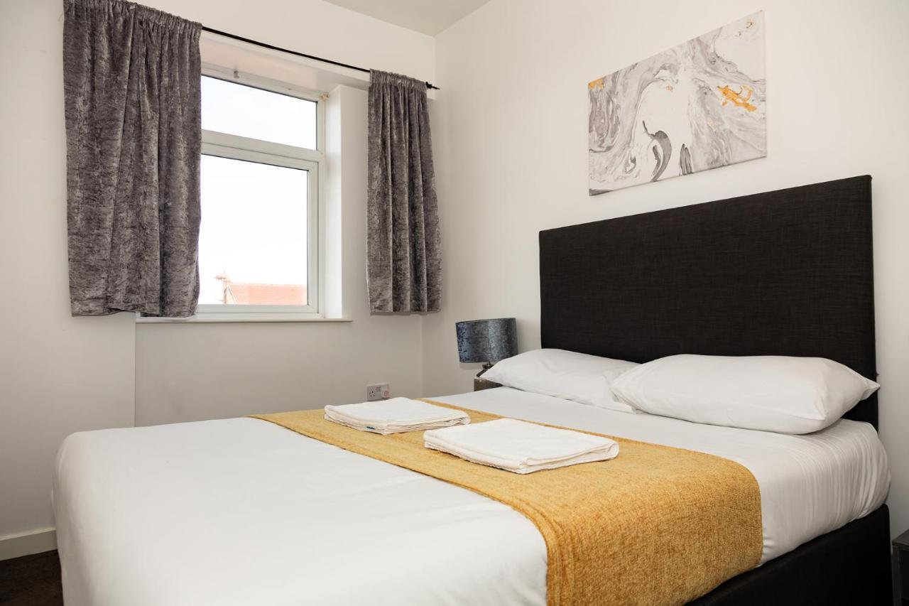 Sea Road Roker Apartment Съндърланд Екстериор снимка