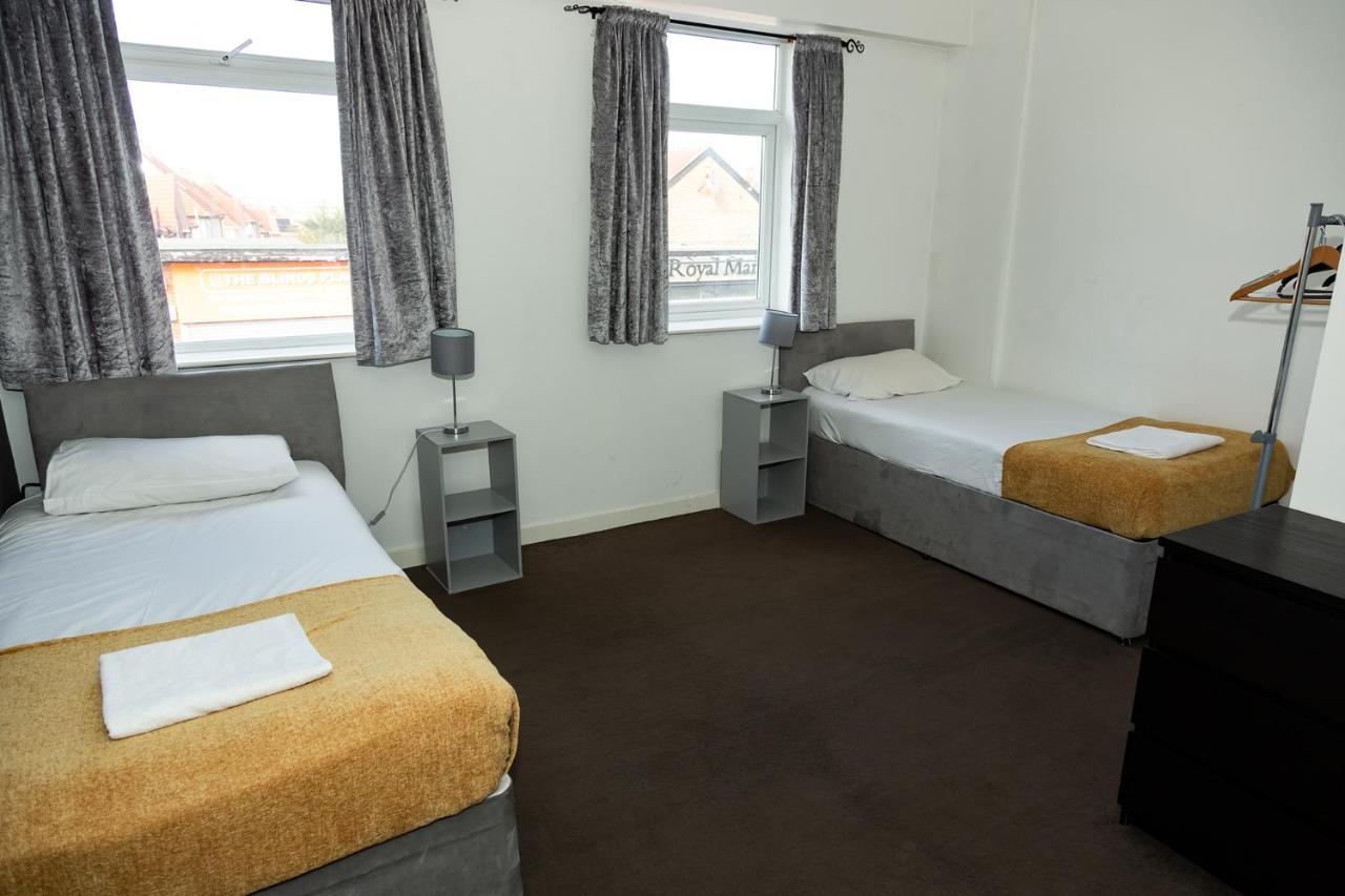 Sea Road Roker Apartment Съндърланд Екстериор снимка